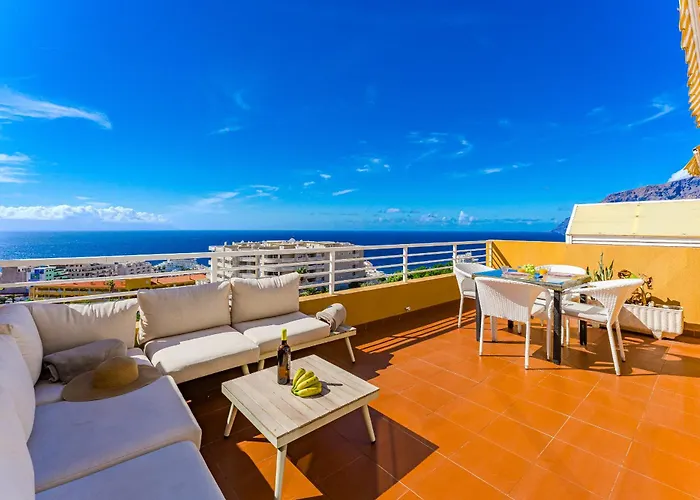 Eva The View * Puerto de Santiago (Tenerife)